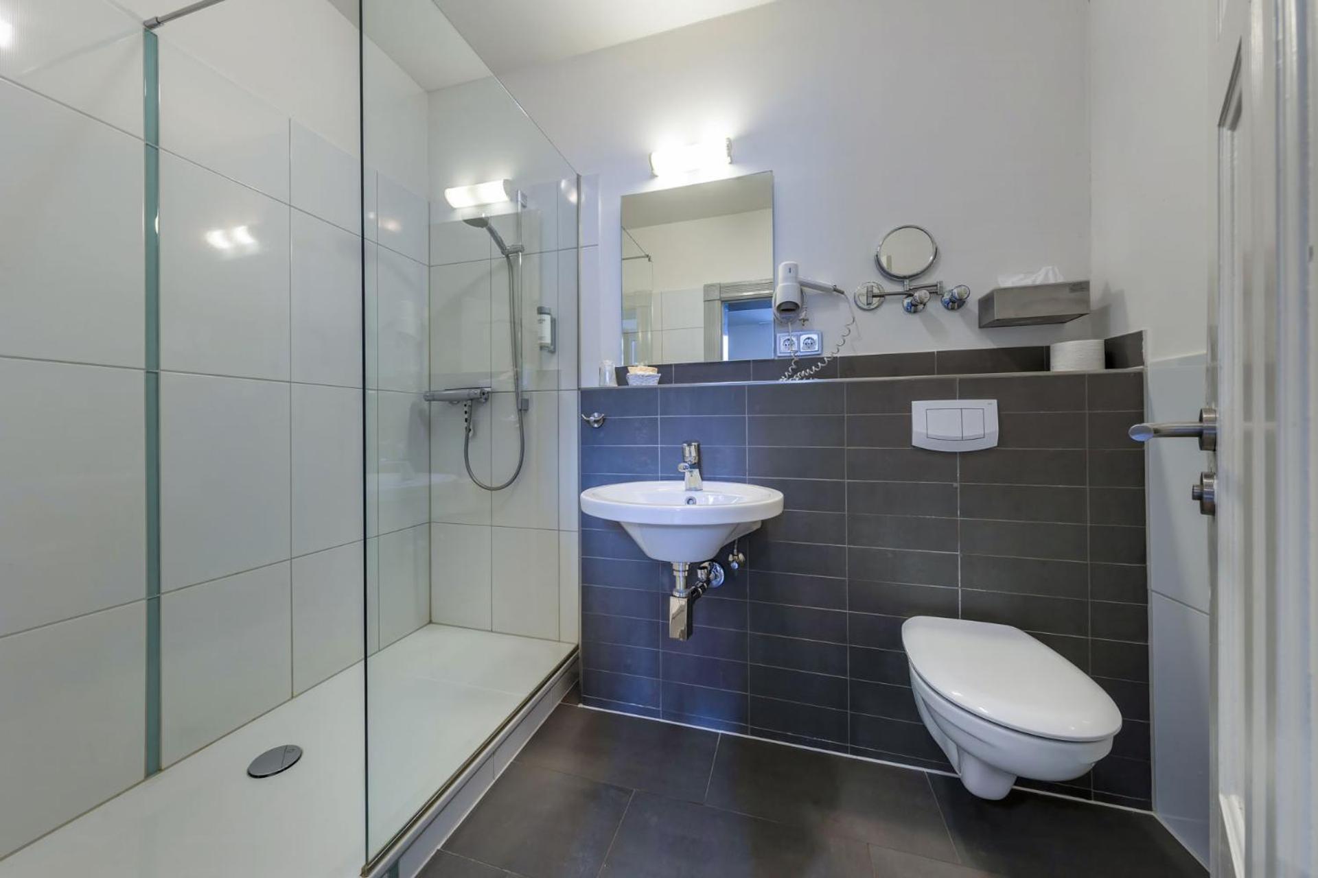 Designhotel 1690 & Apartments เรนด์สบูร์ก ภายนอก รูปภาพ