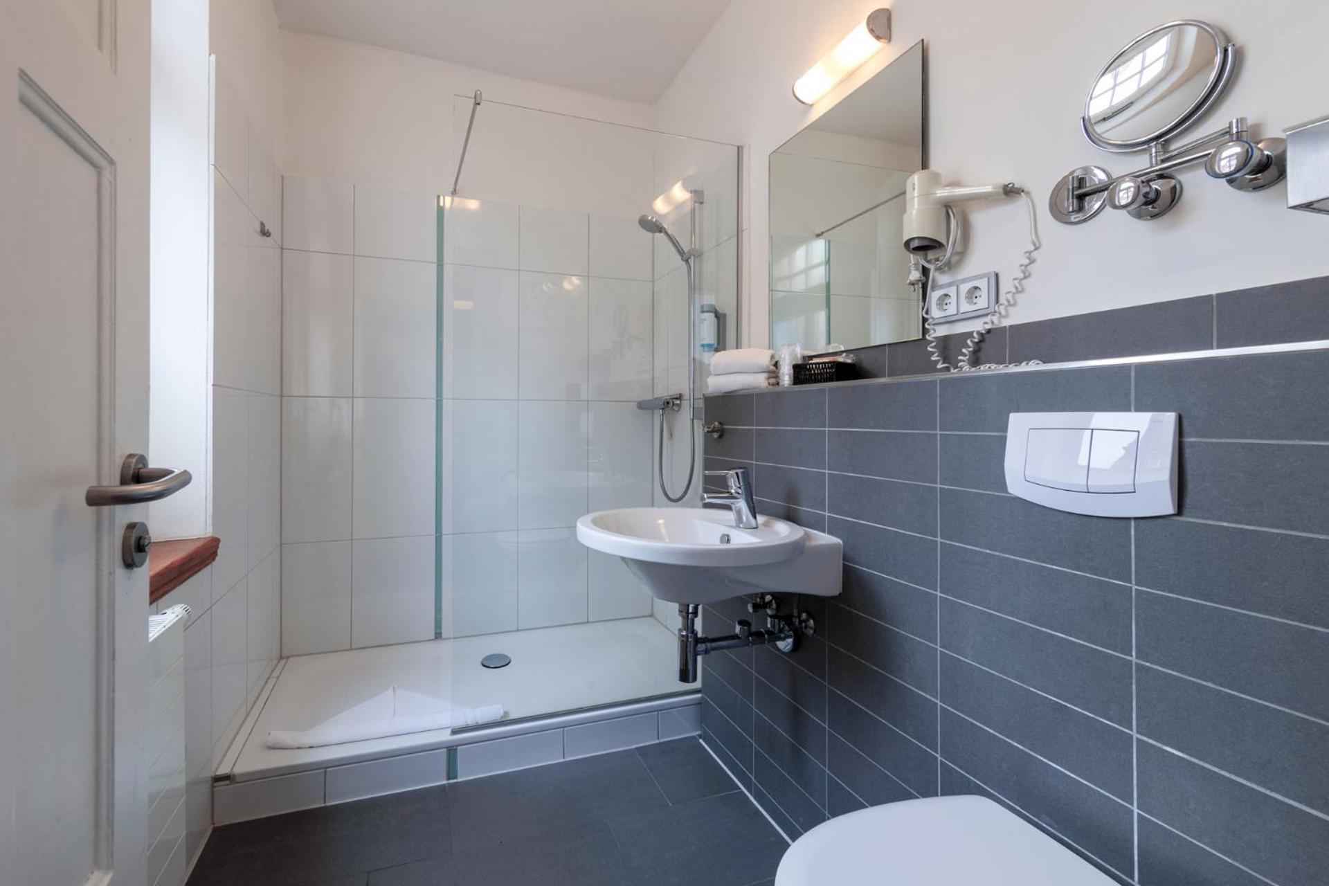 Designhotel 1690 & Apartments เรนด์สบูร์ก ภายนอก รูปภาพ