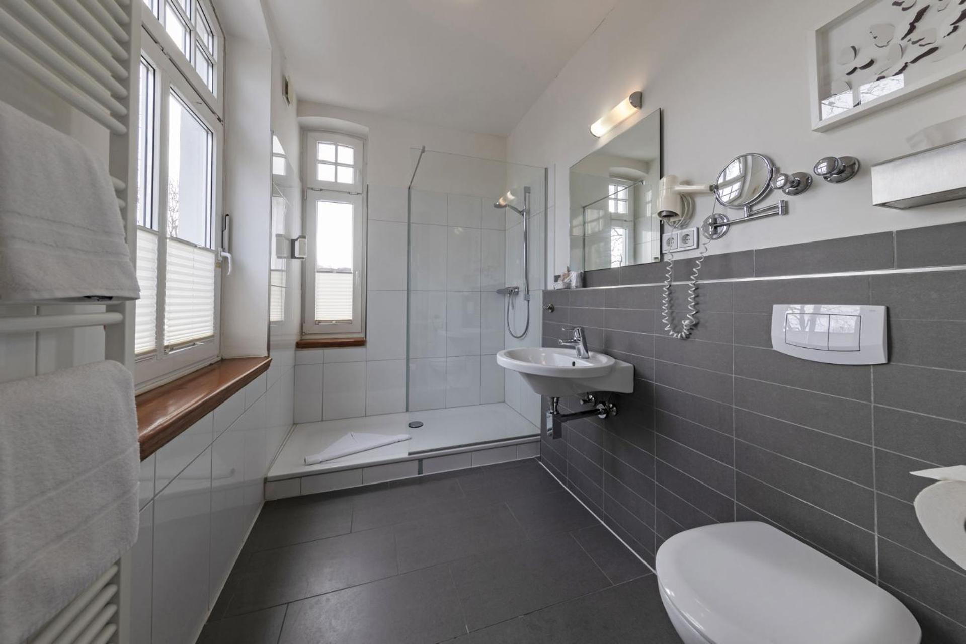 Designhotel 1690 & Apartments เรนด์สบูร์ก ภายนอก รูปภาพ