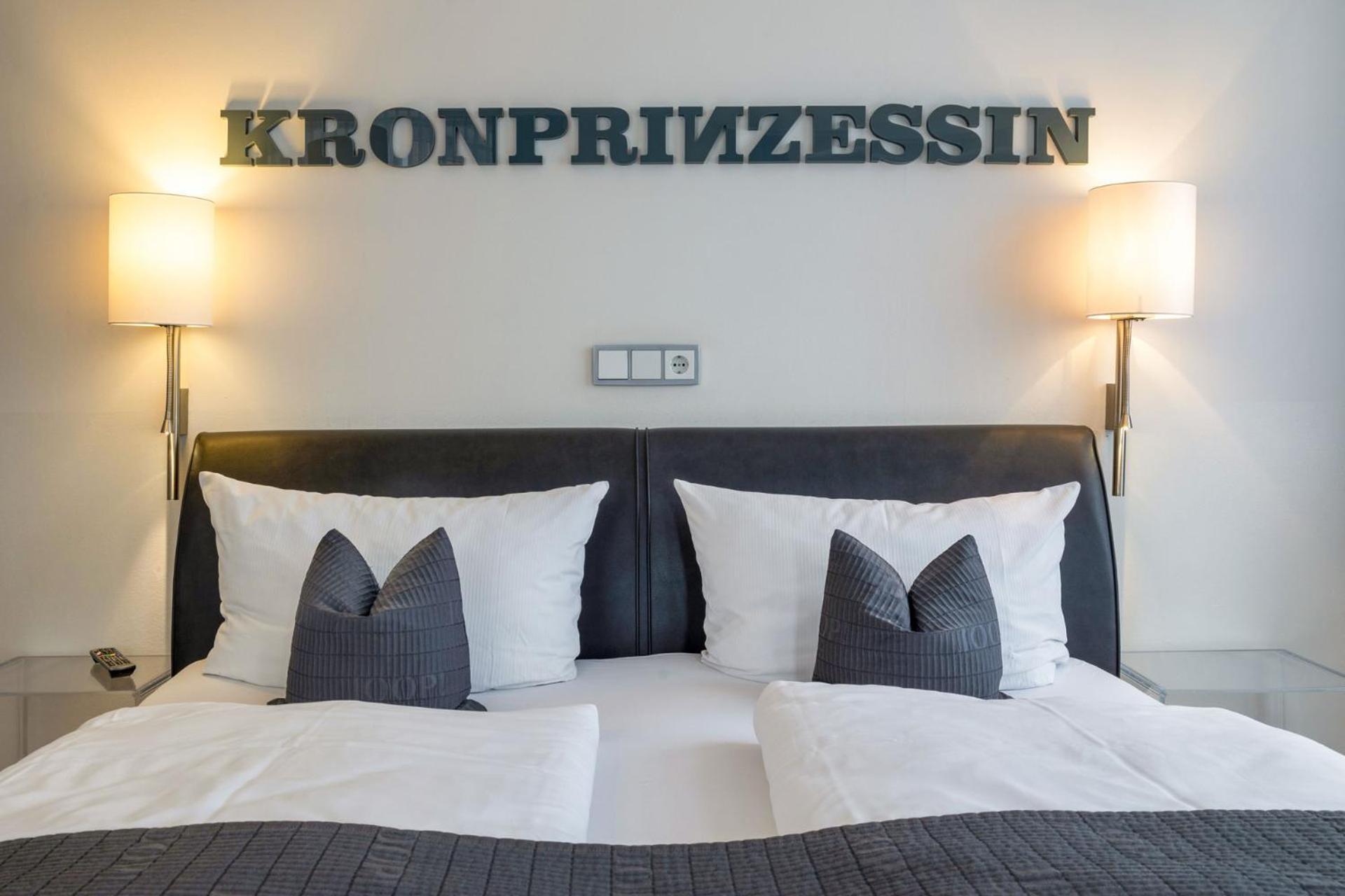 Designhotel 1690 & Apartments เรนด์สบูร์ก ภายนอก รูปภาพ