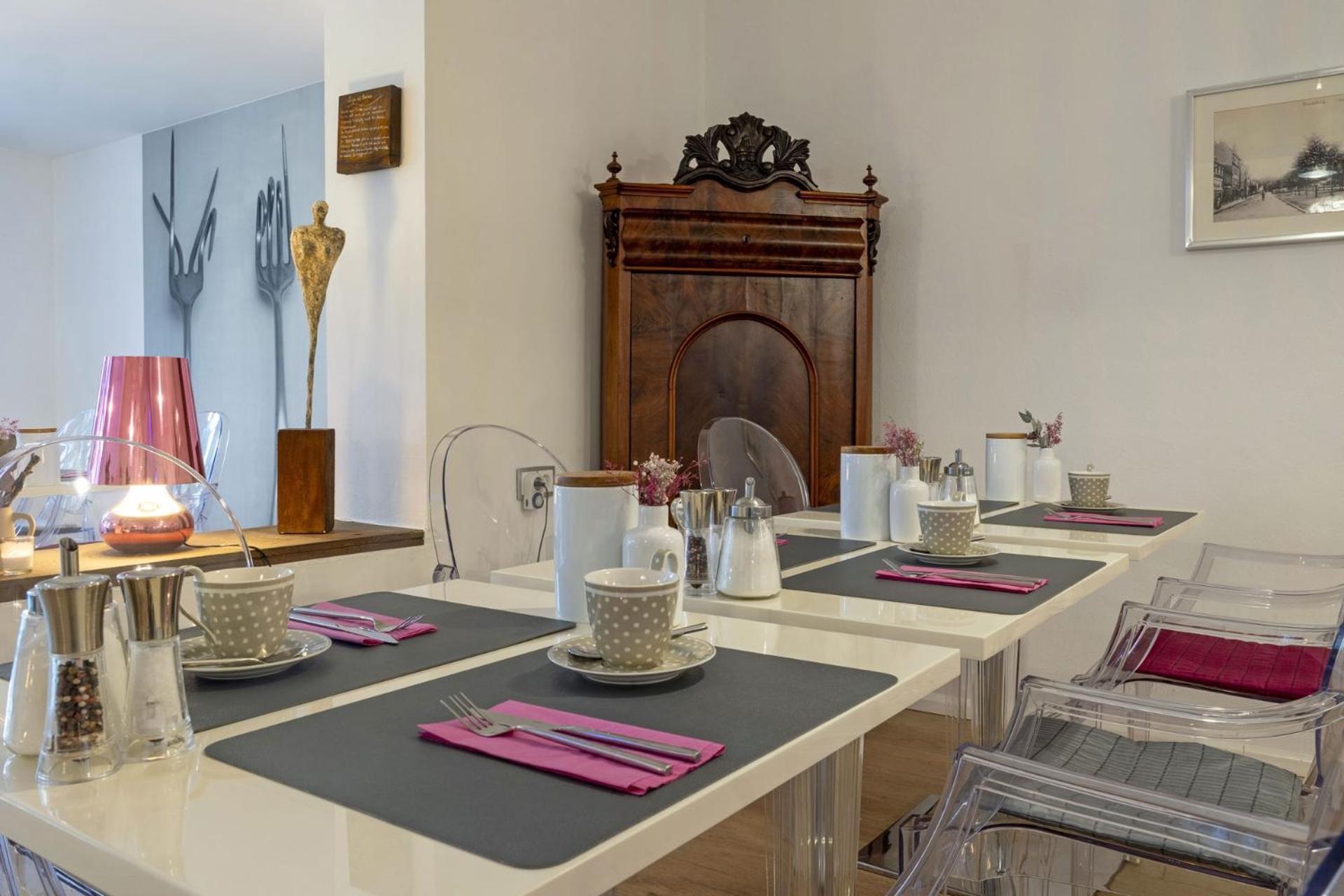 Designhotel 1690 & Apartments เรนด์สบูร์ก ภายนอก รูปภาพ