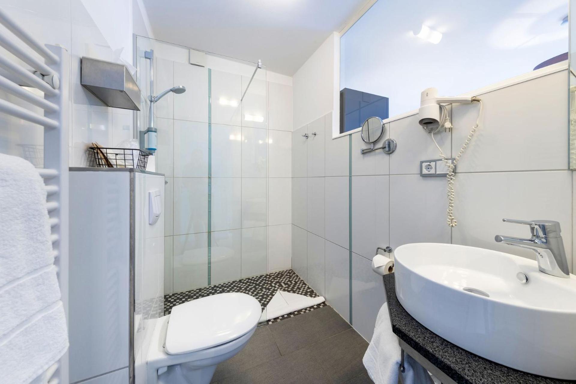Designhotel 1690 & Apartments เรนด์สบูร์ก ภายนอก รูปภาพ